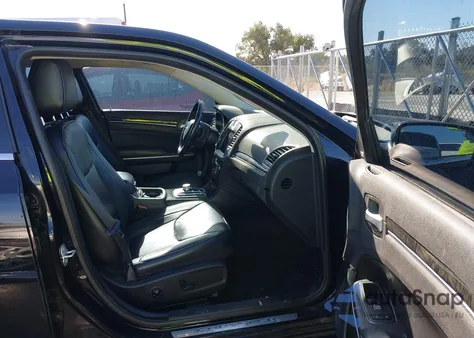 2017 Chrysler 300C from USA, damaged, VIN 2C3CCAEGXHH596519